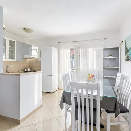 Apartment By The Sea Mastrinka, Ciovo - 23823